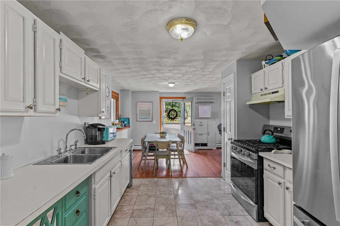 6 Island View Drive Warwick, RI 02886 - Photo 28 of 39 Galley Kitchen