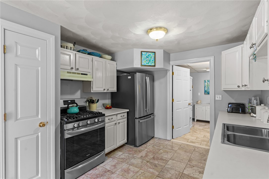 6 Island View Drive Warwick, RI 02886 - Photo 29 of 39