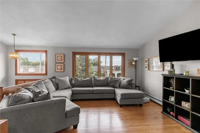 $575,000 | 6 Island View Drive, Warwick, RI 02886