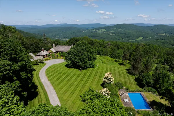 $3,250,000 | 352 Galli Curci, Margaretville, NY 12455