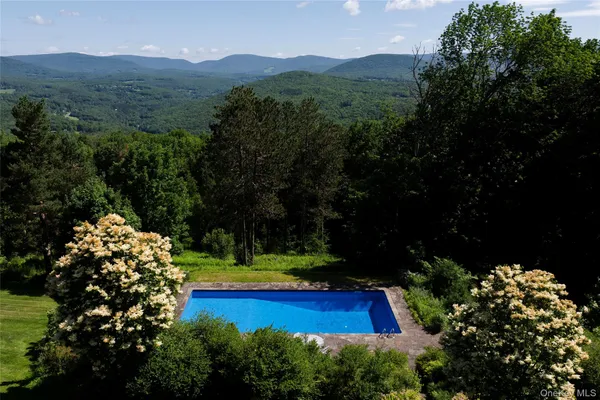 $3,250,000 | 352 Galli Curci, Margaretville, NY 12455