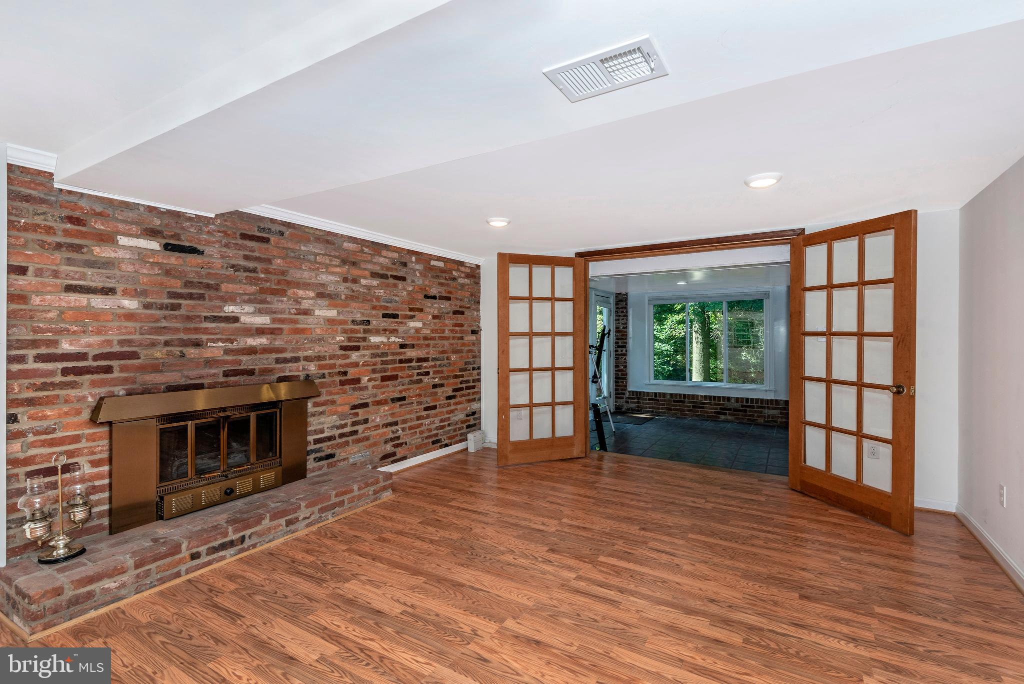 14212 Lewisdale Road Clarksburg, MD 20871 - Photo 26 of 43 Wood burning fireplace