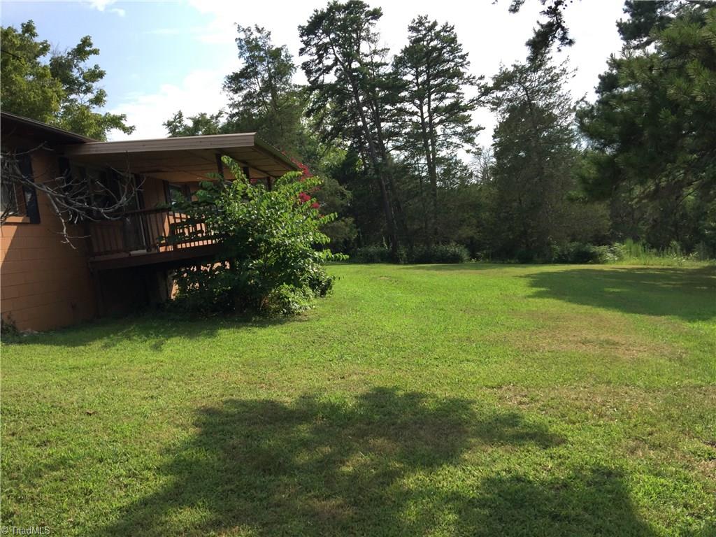 785 North Howard Mill Road Robbins, NC 27325 - Photo 4 of 27 Gallery Image 4