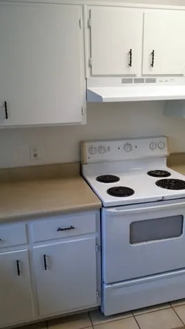 $1,200 | 196 Locke Street, Unit A, Tallahassee, FL 32303