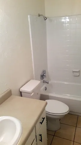 $1,200 | 196 Locke Street, Unit A, Tallahassee, FL 32303