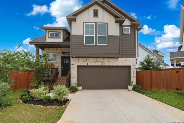 $2,400 | 9227 Stillwater Pass, San Antonio, TX 78254