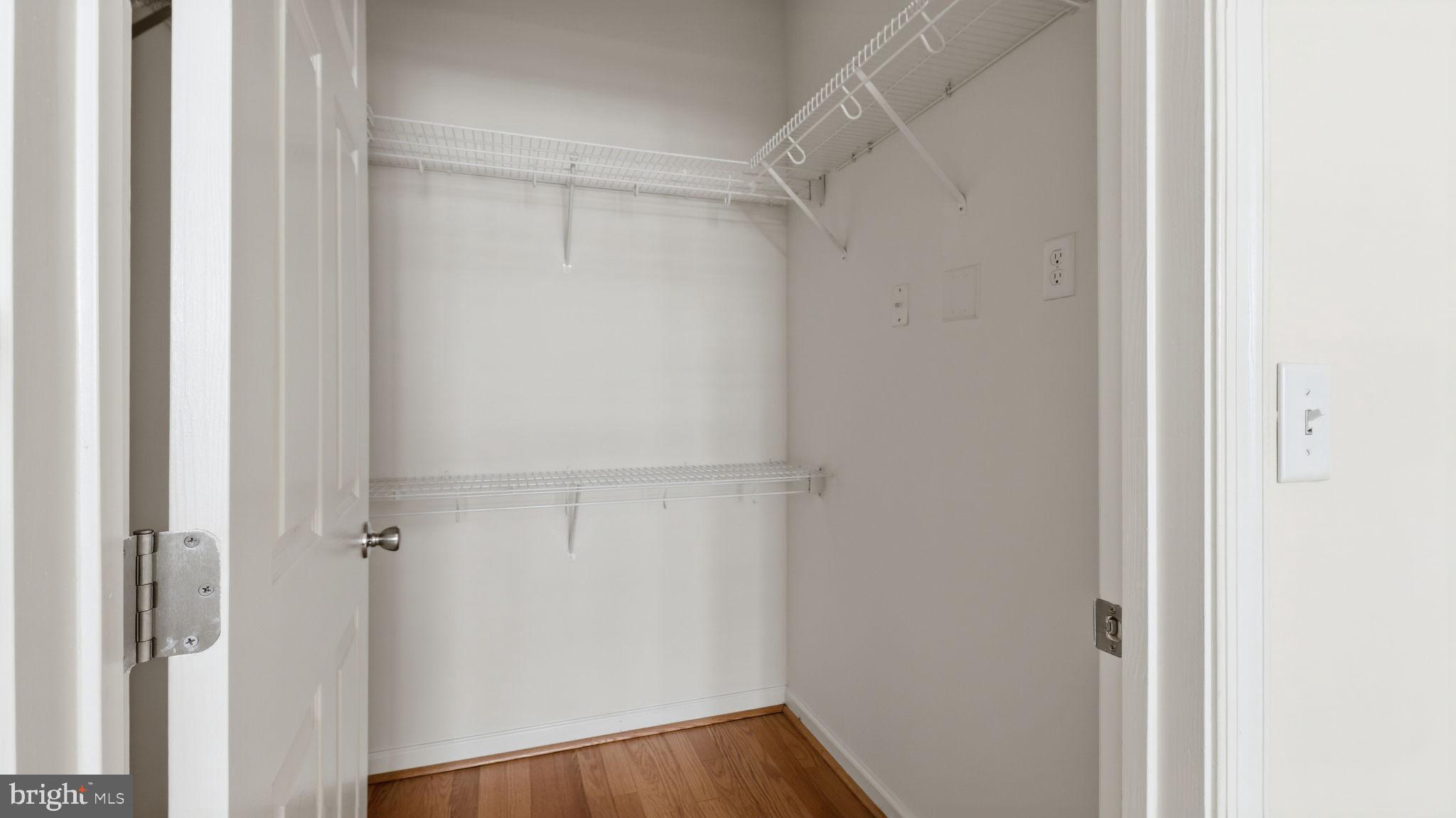 3 Arch Place, Unit 226 Gaithersburg, MD 20878 - Photo 23 of 29 CLOSET