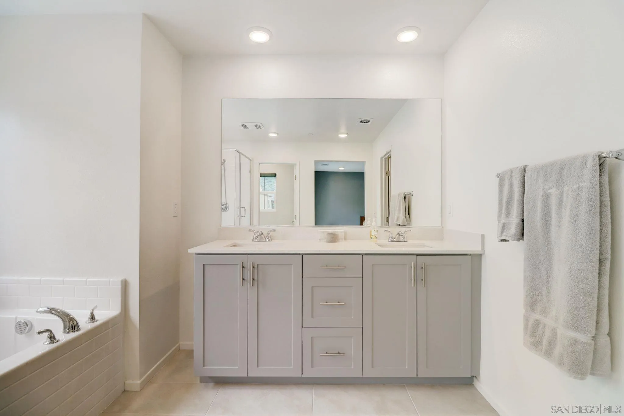 228 Perennial Place Fallbrook, CA 92028 - Photo 29 of 74 Gallery Image 29