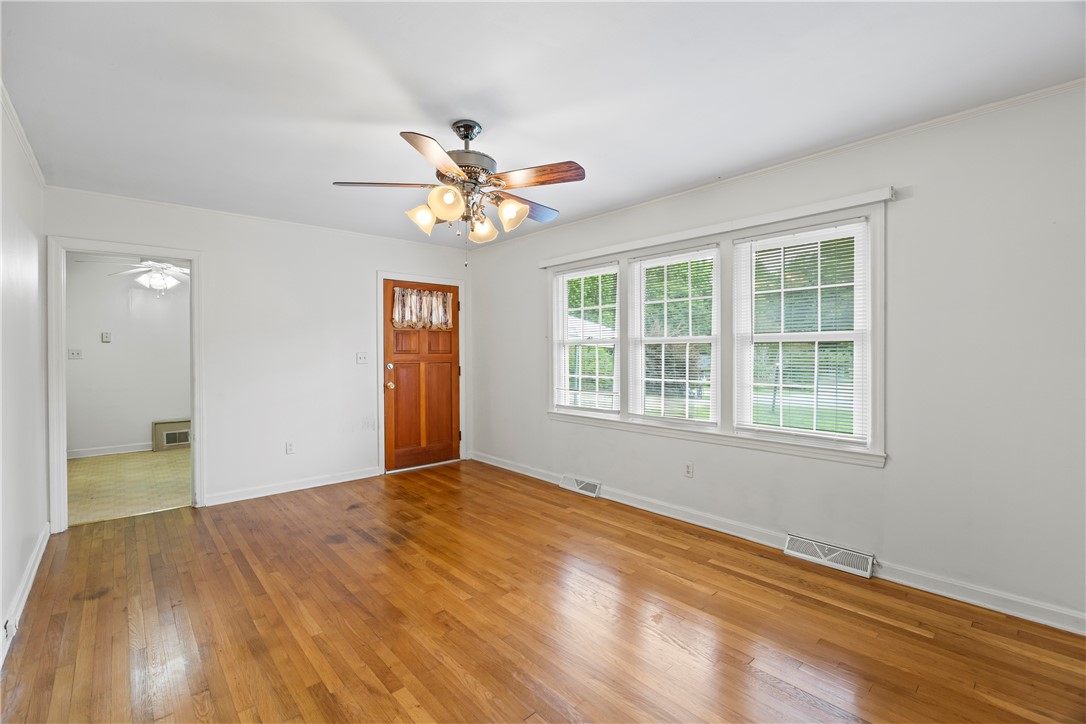 104 Henry Avenue Seneca, SC 29678 - Photo 7 of 50