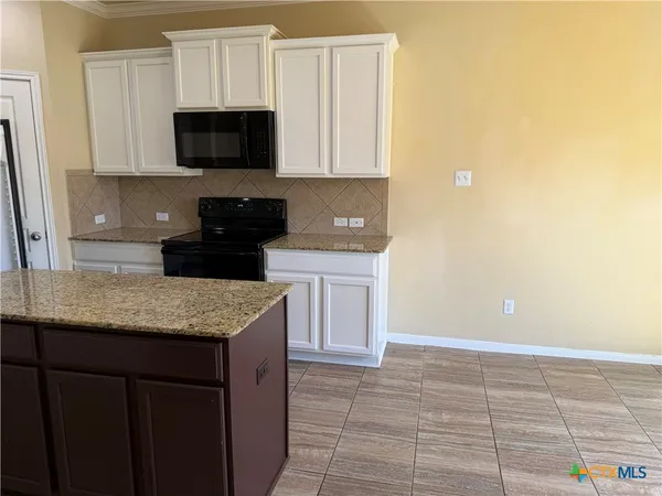 $1,995 | 409 Cross Dr., Temple, TX 76502