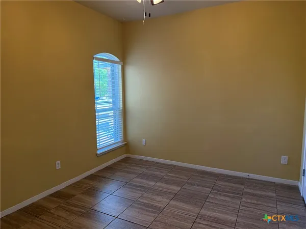 $1,995 | 409 Cross Dr., Temple, TX 76502