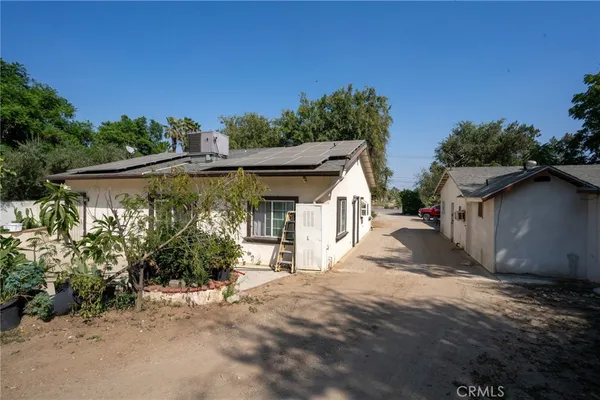 $3,500,000 | 11164 Locust Avenue, Bloomington, CA 92316