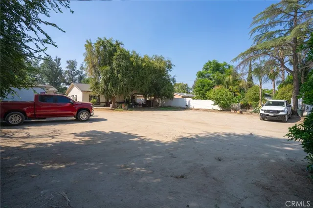 $3,500,000 | 11164 Locust Avenue, Bloomington, CA 92316