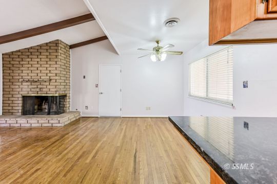 602 West Kevin Court Ridgecrest, CA 93555 - Photo 11 of 44 Gallery Image 11