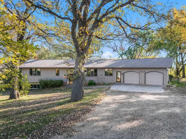 $689,900 | 1144 120th Avenue Southwest, Byron, MN 55920