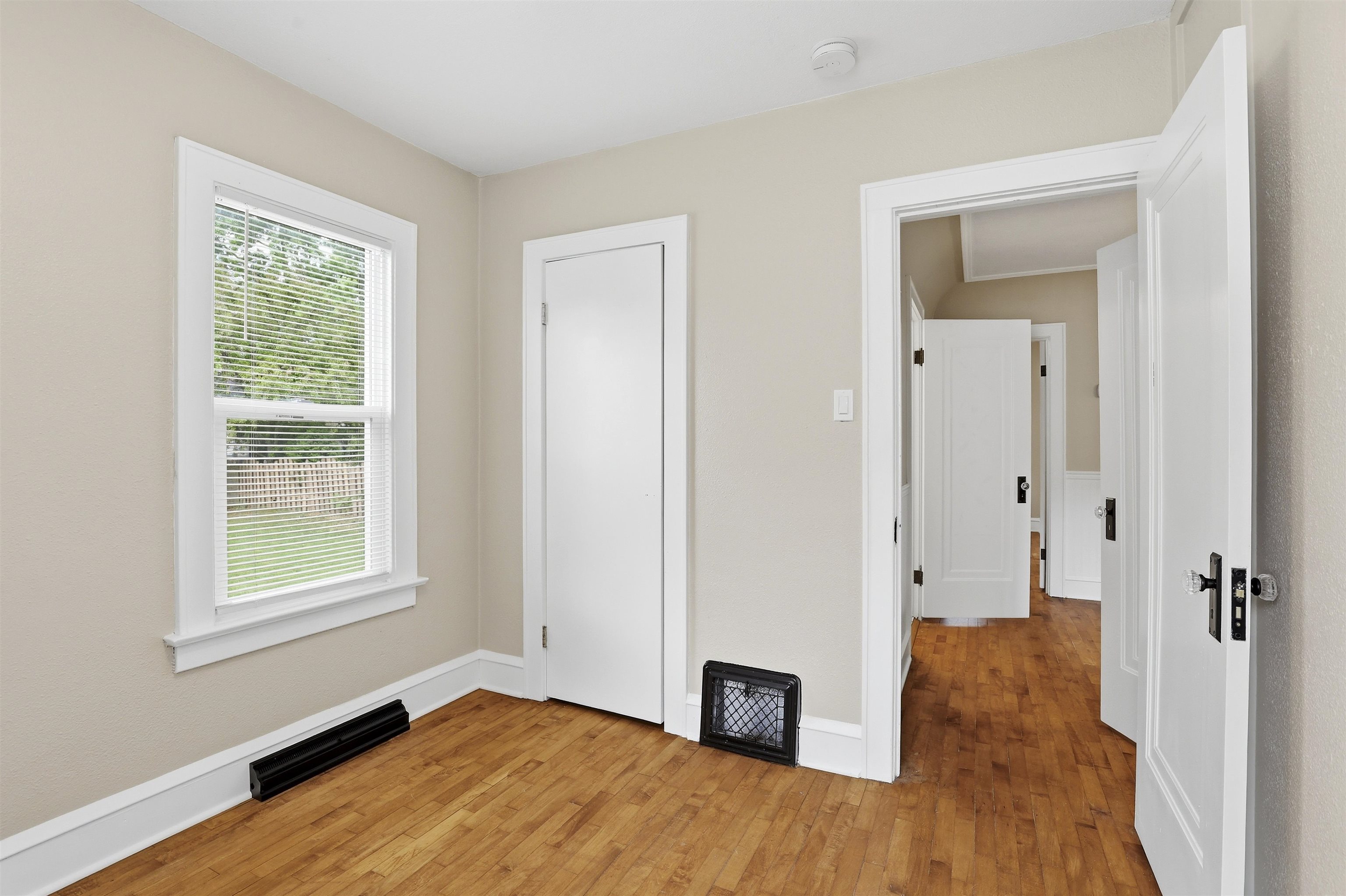 519 West Summer Street Appleton, WI 54911 - Photo 9 of 21