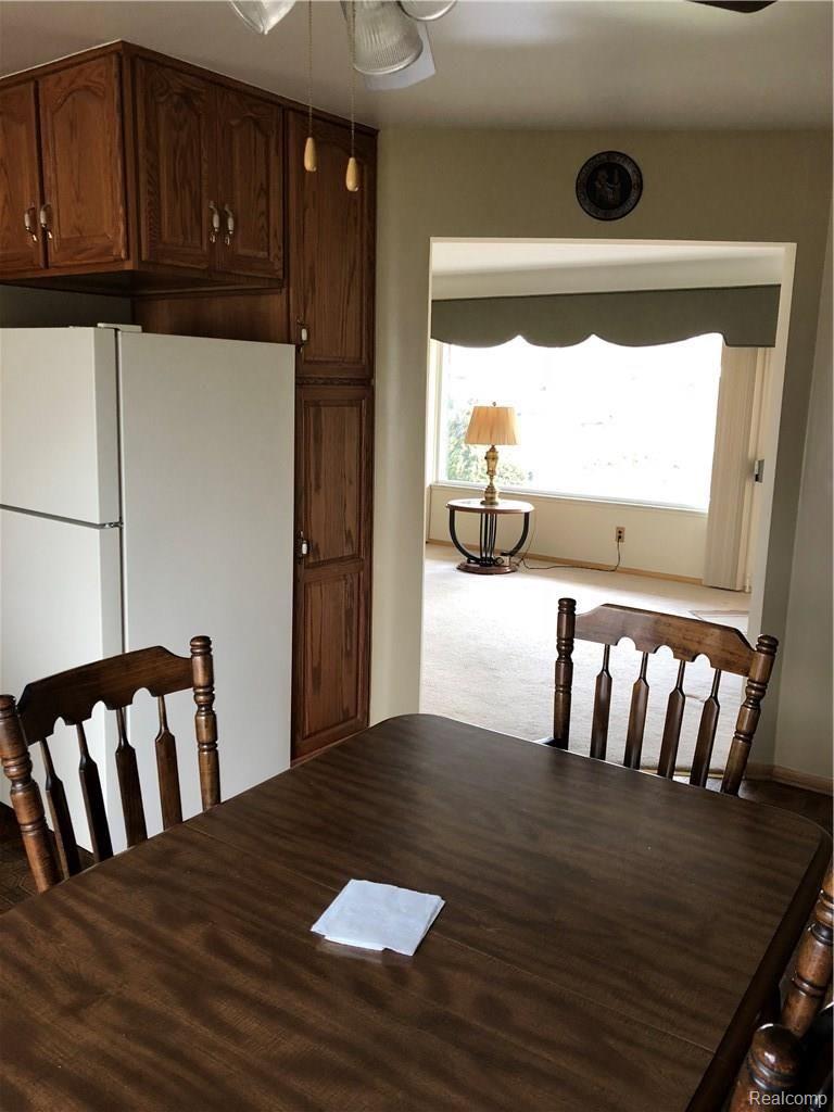 9384 Allen Road Allen Park, MI 48101 - Photo 19 of 44 4TdPZseaQG212gjO6ppgKQ.jpg