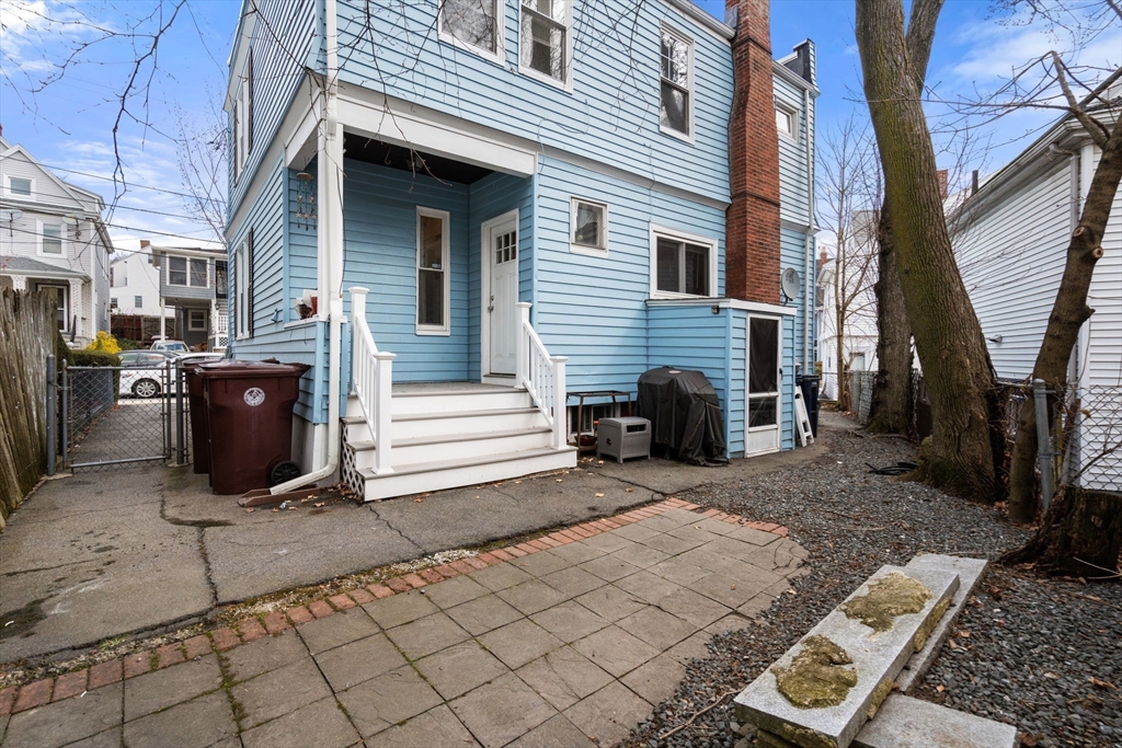 23 Hampshire Street Everett, MA 02149 - Photo 34 of 36