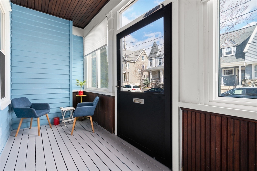 23 Hampshire Street Everett, MA 02149 - Photo 4 of 36