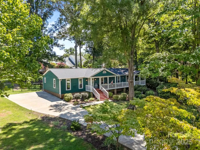 $499,900 | 21300 Sandy Cove Road, Cornelius, NC 28031