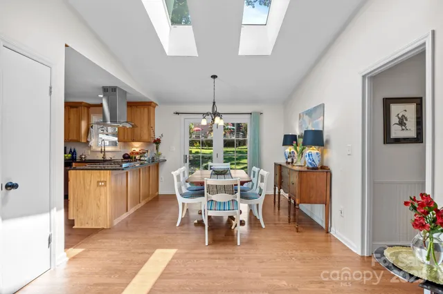 $499,900 | 21300 Sandy Cove Road, Cornelius, NC 28031