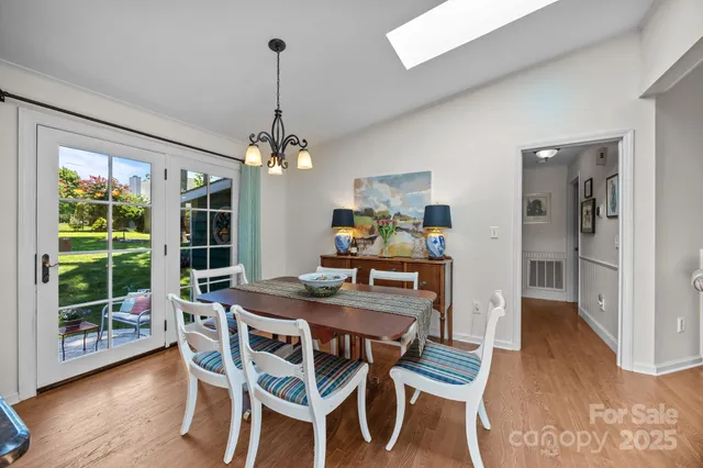 $499,900 | 21300 Sandy Cove Road, Cornelius, NC 28031