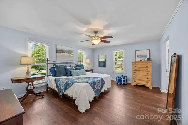 $499,900 | 21300 Sandy Cove Road, Cornelius, NC 28031