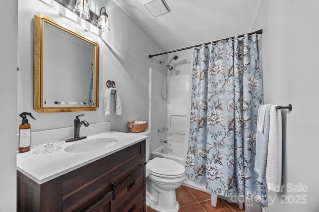 $499,900 | 21300 Sandy Cove Road, Cornelius, NC 28031