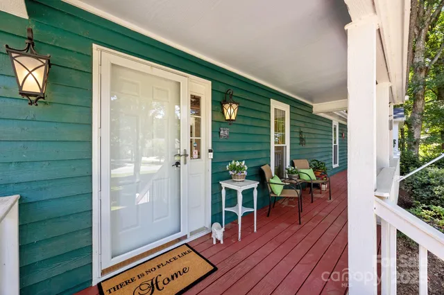 $499,900 | 21300 Sandy Cove Road, Cornelius, NC 28031