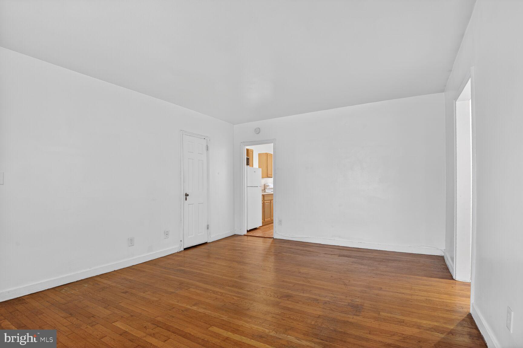 201 East Glebe Road, Unit D Alexandria, VA 22305 - Photo 8 of 19 Gallery Image 8