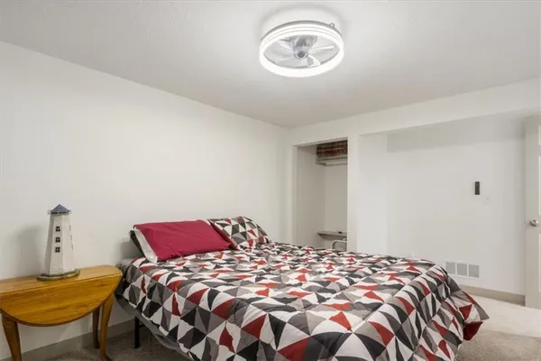 $405,000 | 34621 Wellhouse Avenue, Warsaw, MO 65355