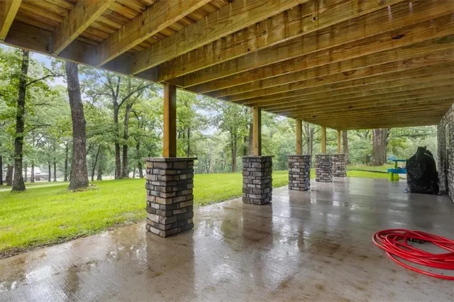 $425,000 | 34621 Wellhouse Avenue, Warsaw, MO 65355