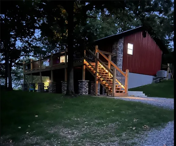 $425,000 | 34621 Wellhouse Avenue, Warsaw, MO 65355