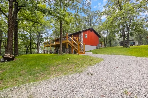 $405,000 | 34621 Wellhouse Avenue, Warsaw, MO 65355