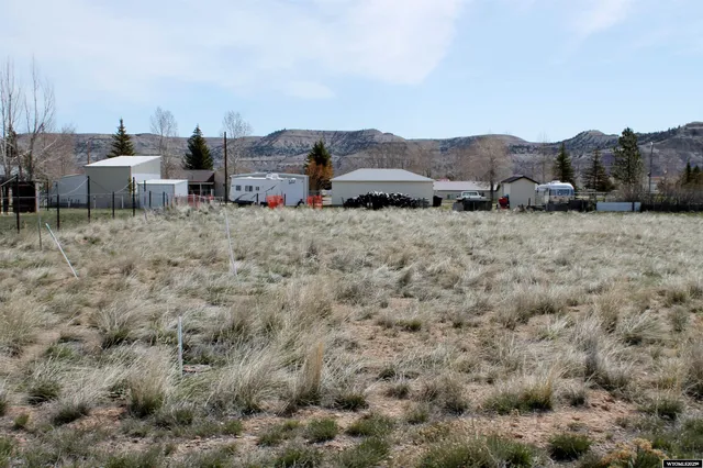 $33,000 | Lot 2 1st Avenue, La Barge, WY 83123