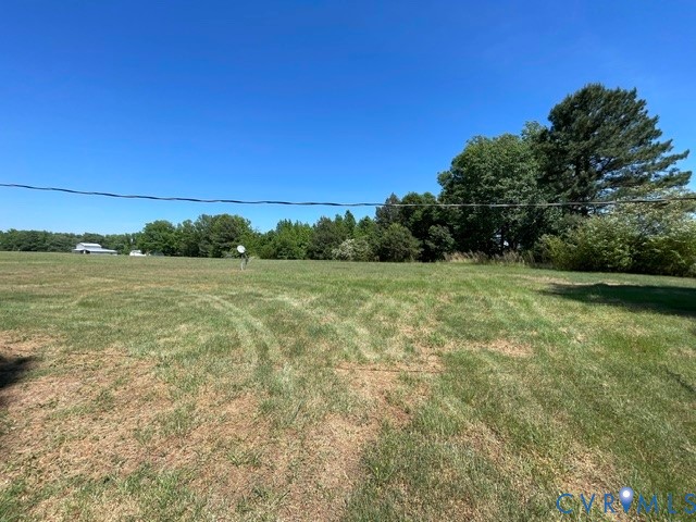 10024 South Hill Road Kenbridge, VA 23944 - Photo 29 of 32 a view of a field with an ocean view