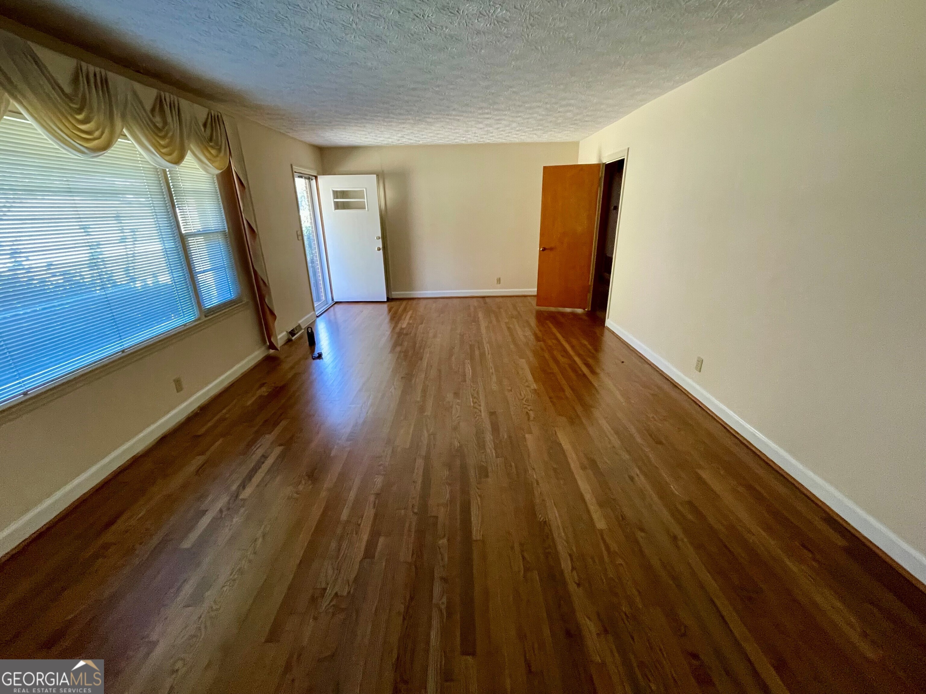 3014 Maple Road Southeast Lindale, GA 30147 - Photo 15 of 26