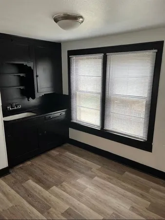 $1,095 | 1209 Bawcom Street, Unit 1/2, Sweetwater, TX 79556