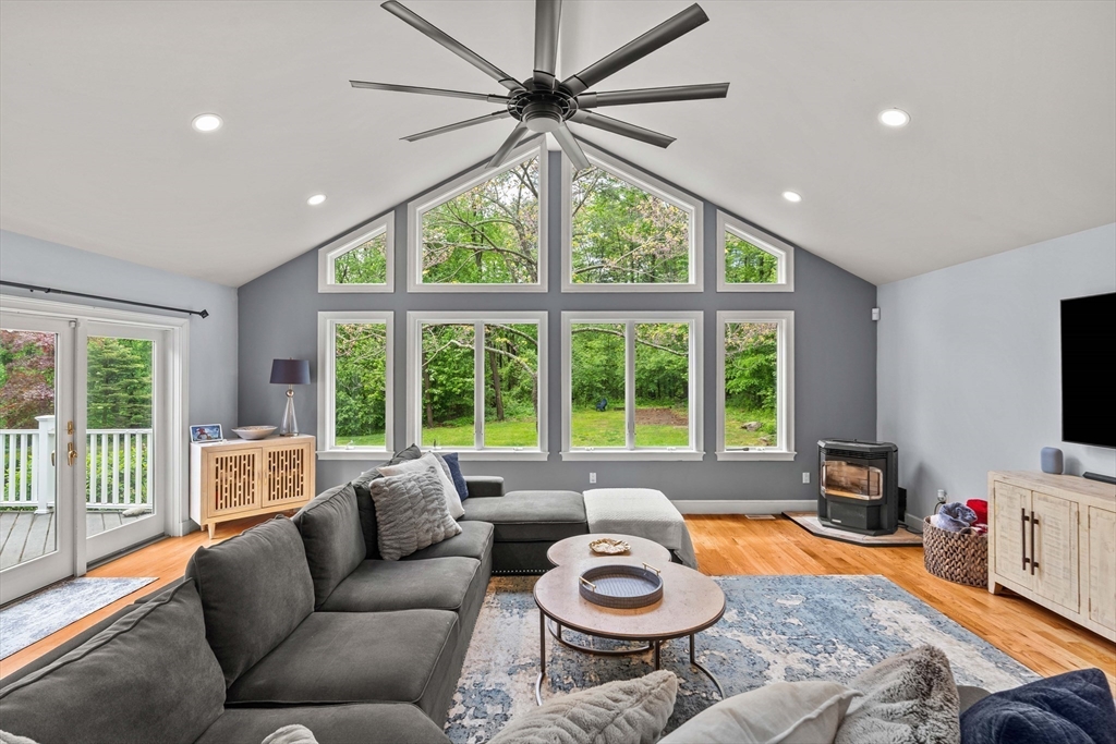 139 Hidden Road Andover, MA 01810 - Photo 9 of 23