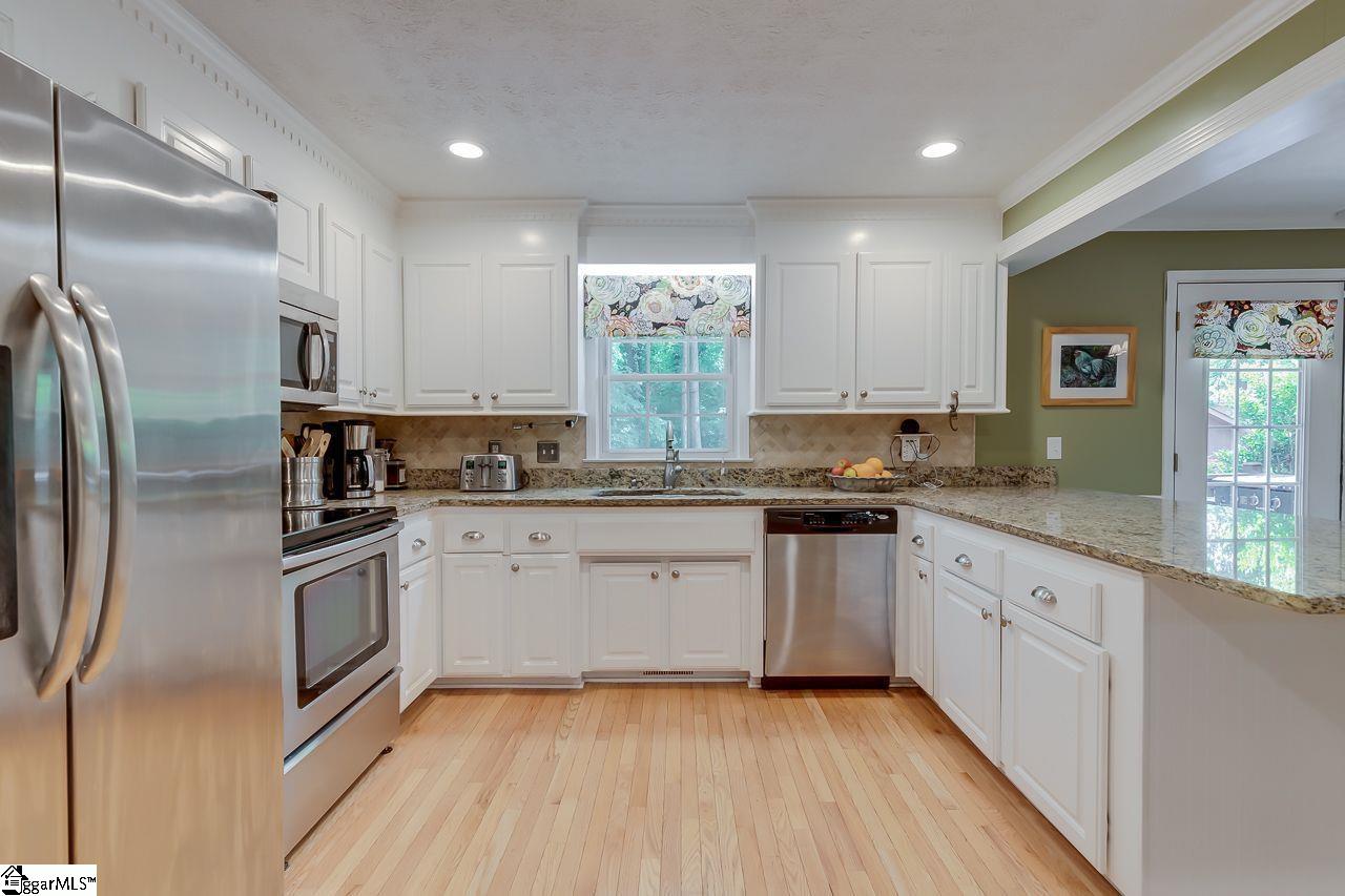 205 Ridgewood Street Easley, SC 29642 - Photo 14 of 36 Gallery Image 14