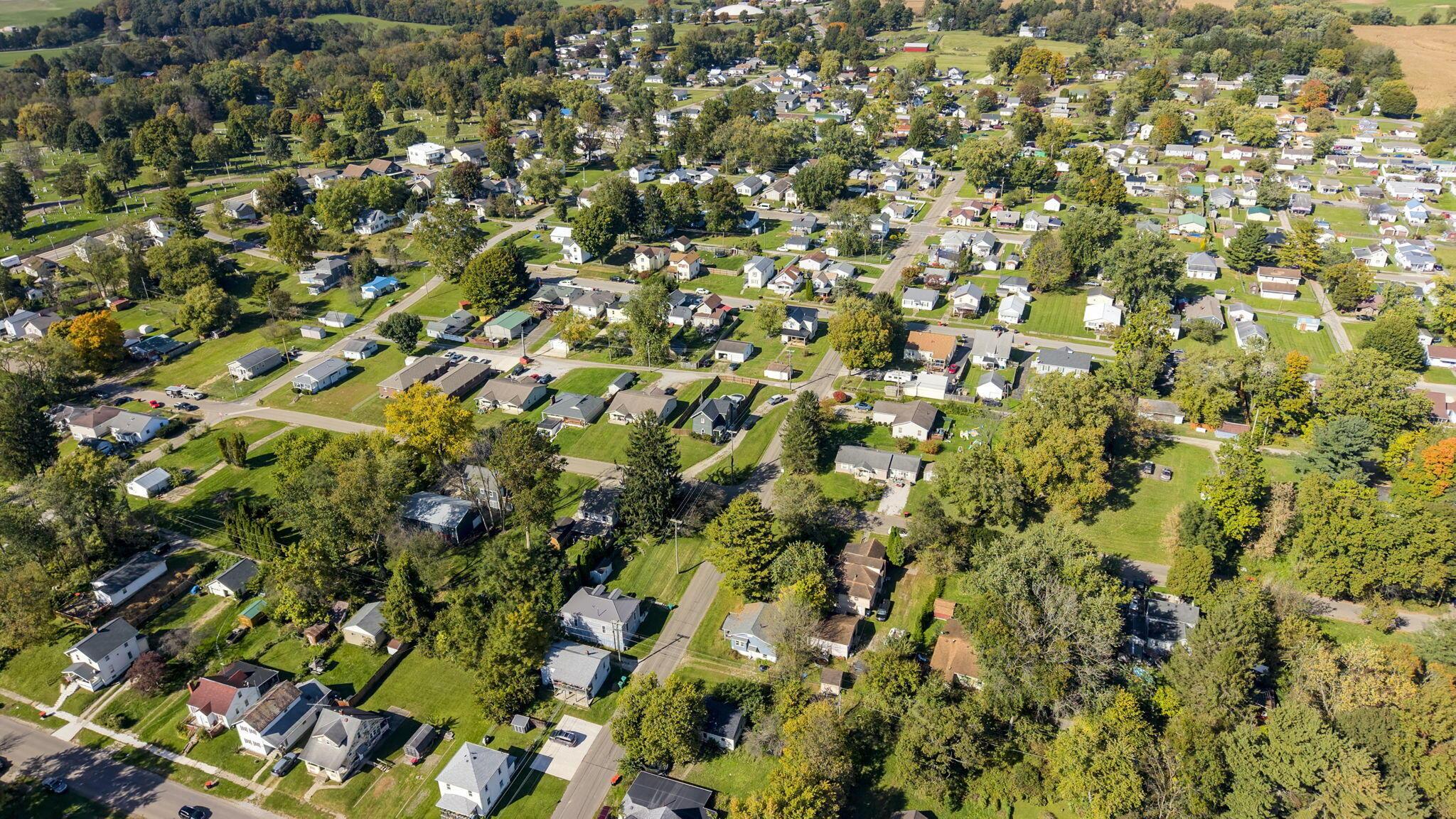 450 Ridge Avenue Newark, OH 43055 - Photo 45 of 53 46-web-or-mls-DJI_20261008151045_0008_D