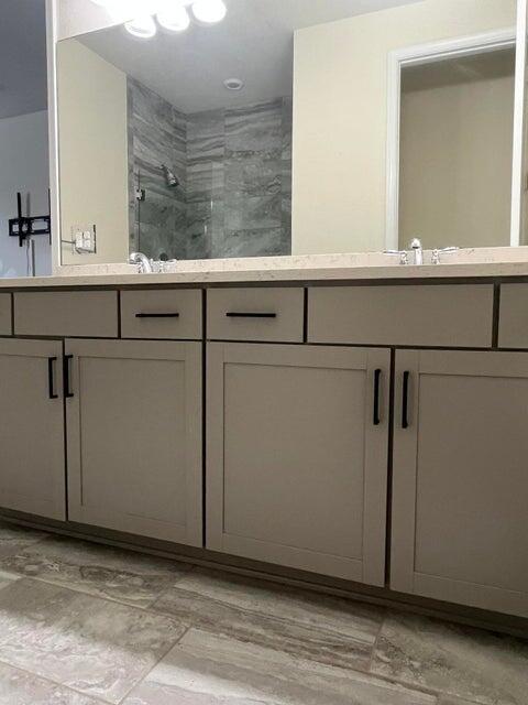 8351 Cadre Noir Road Lake Worth, FL 33467 - Photo 12 of 21 Master Bath