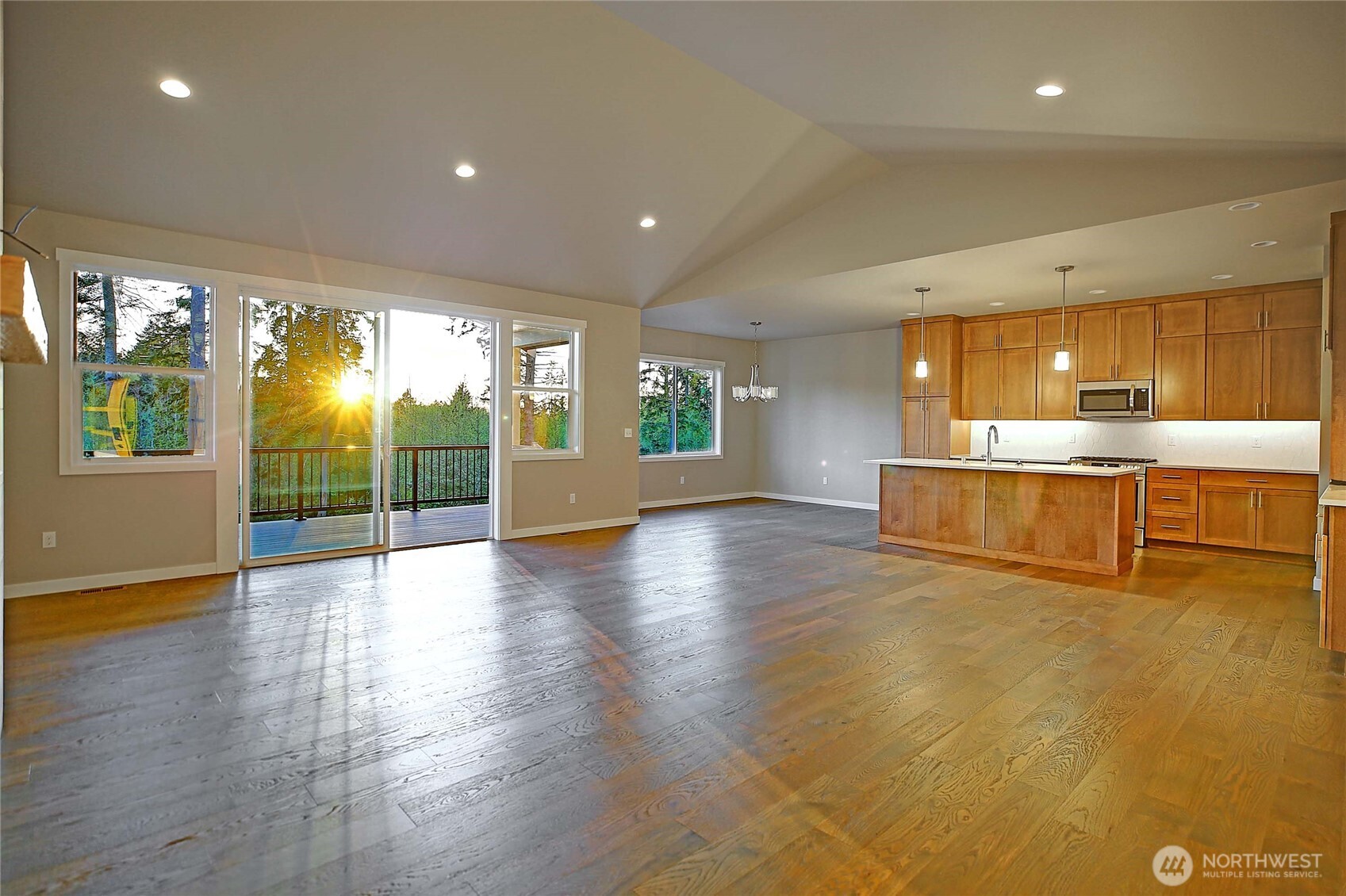 161 North Camano Ridge Road Camano Island, WA 98282 - Photo 8 of 37 Gallery Image 8