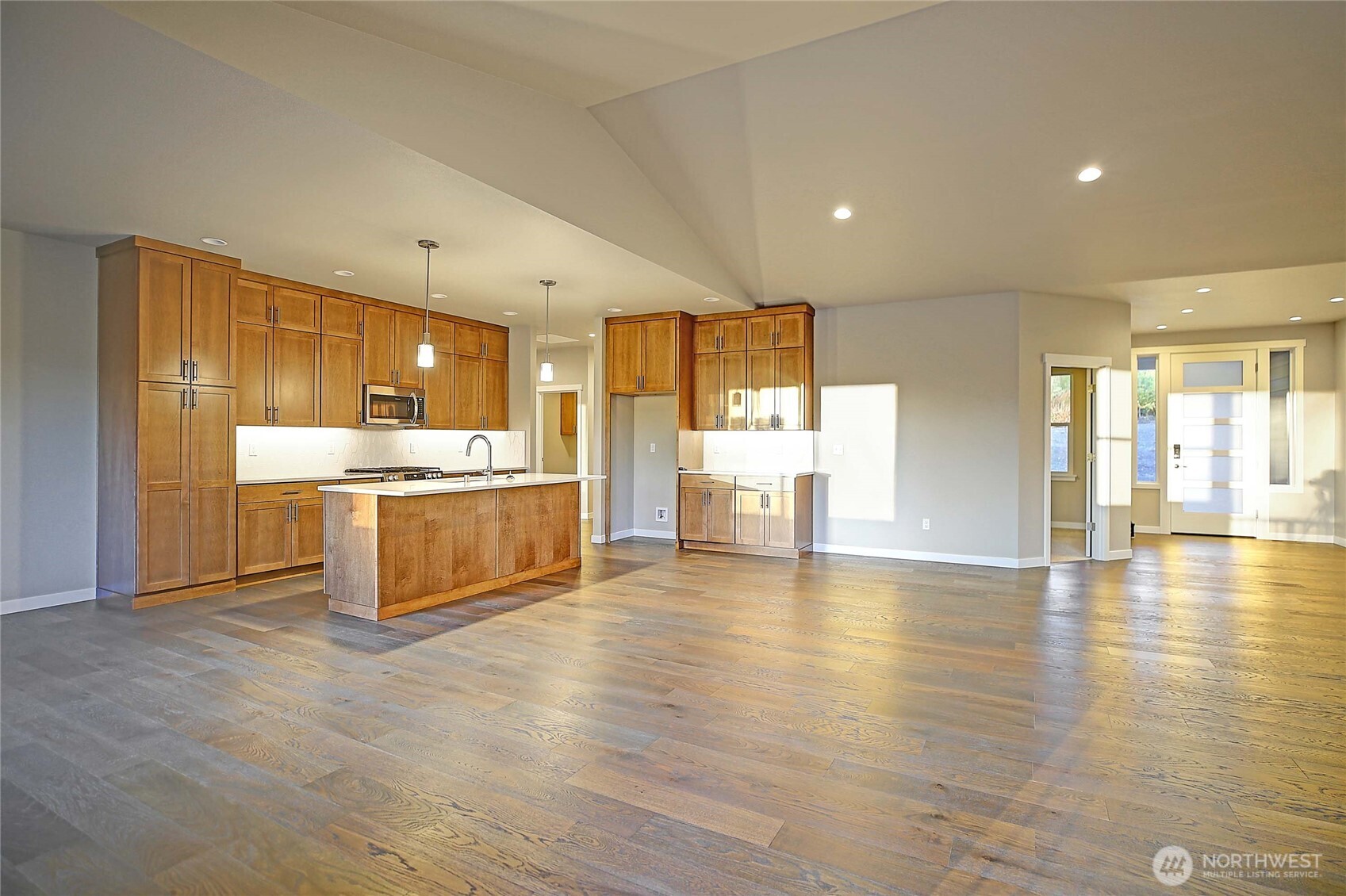 161 North Camano Ridge Road Camano Island, WA 98282 - Photo 9 of 37 Gallery Image 9