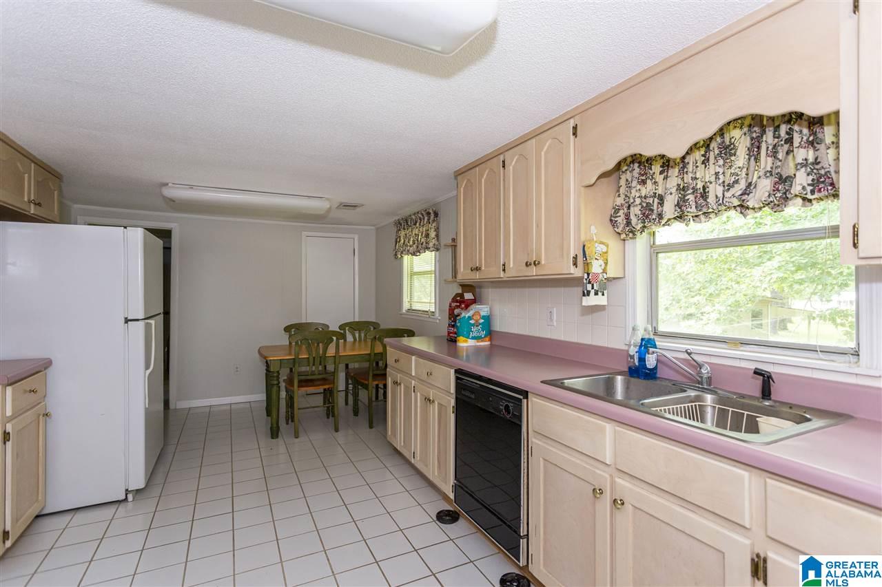 1561 Chelsea Road Columbiana, AL 35051 - Photo 13 of 31