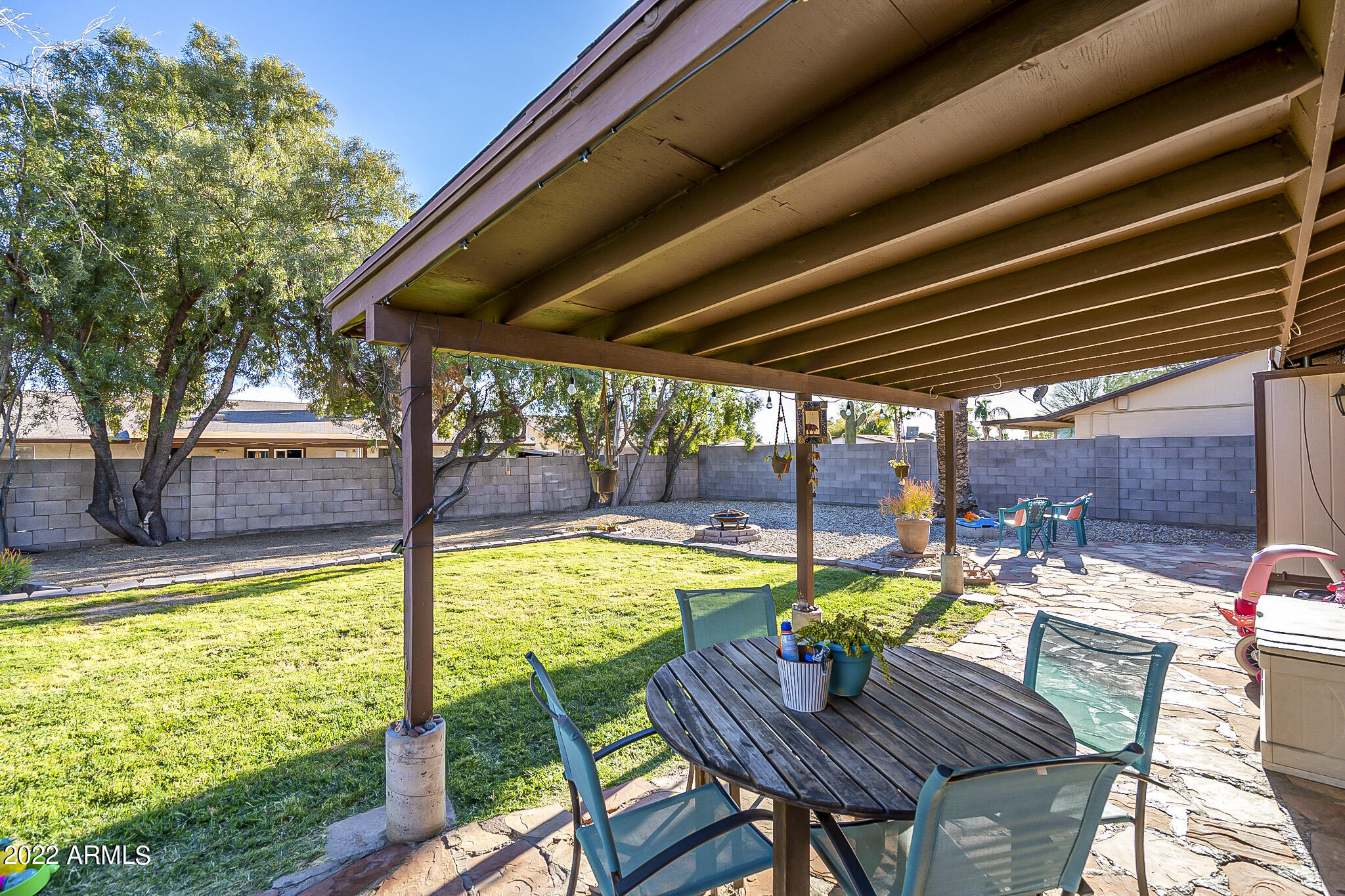 3831 West Redfield Road Phoenix, AZ 85053 - Photo 2 of 23