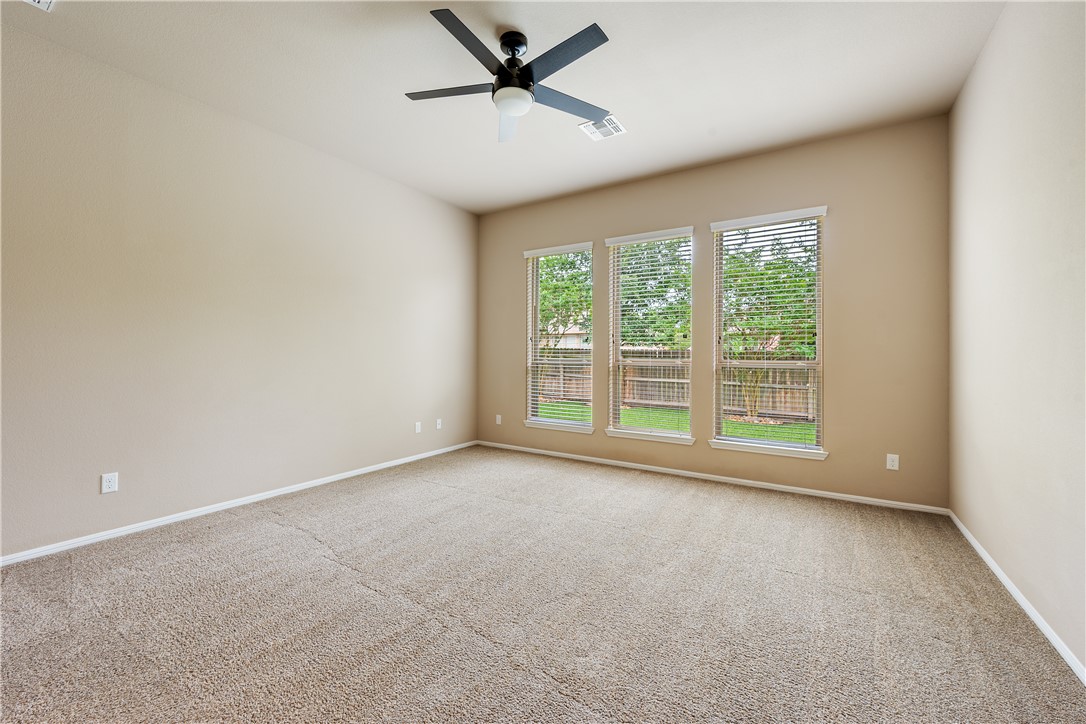 3085 Archer Circle Bryan, TX 77808 - Photo 10 of 31 a view of an empty room with a window