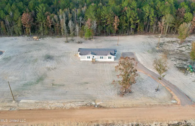 $199,900 | 2037 Ceasar Trail, Bogue Chitto, MS 39629