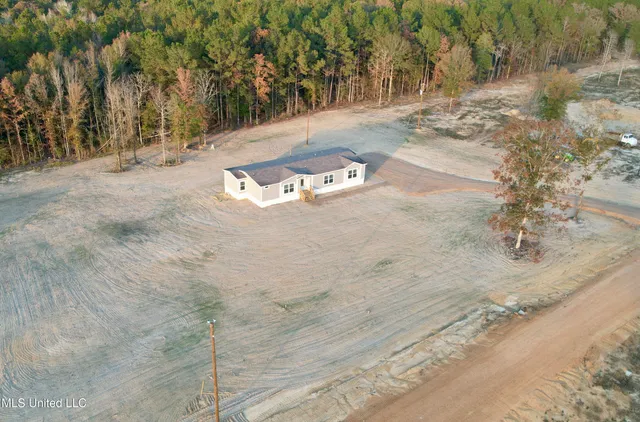 $199,900 | 2037 Ceasar Trail, Bogue Chitto, MS 39629