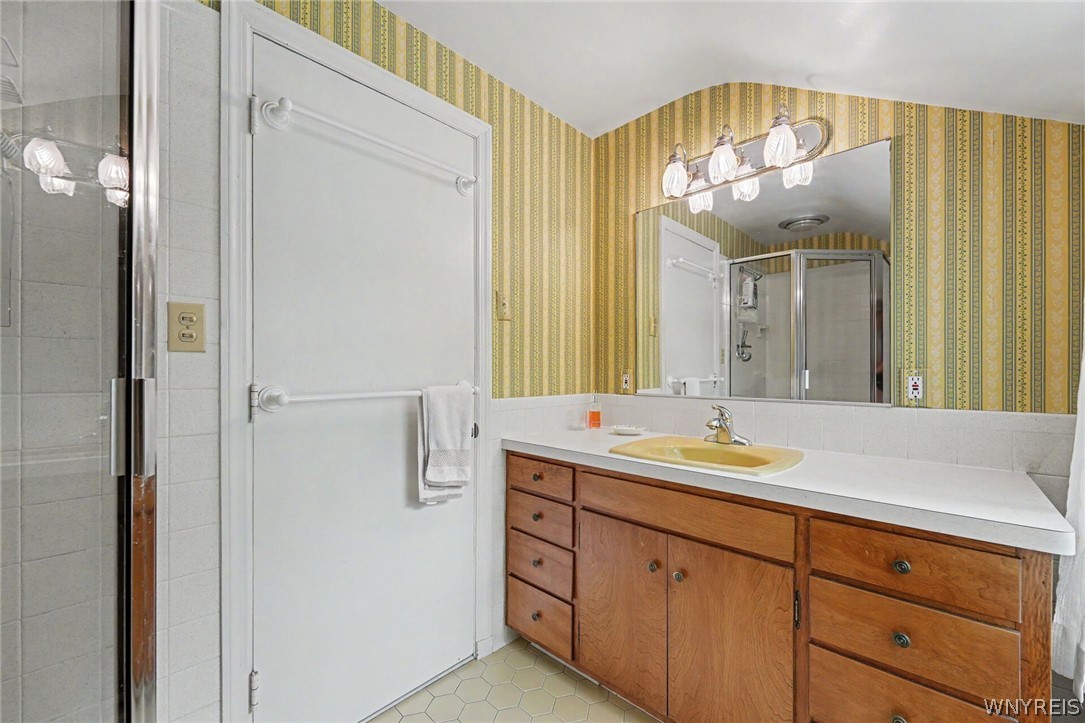 4233 Freeman Road Orchard Park, NY 14127 - Photo 33 of 50 Full bath